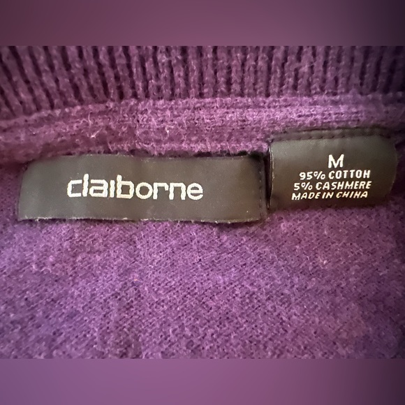 Claiborne•men’s long sleeve v-neck pullover sweater•medium•purple•cotton blend - Picture 3 of 9